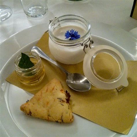 Il Profumo Della Freschezza Lusia Italy Panna Cotta Con Sciroppo Alla