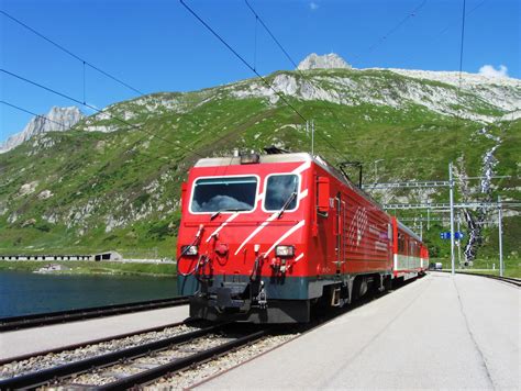 Matterhorn Gotthard Bahn MGB HGe 4 4 II 108 Nufenen Oberalppass