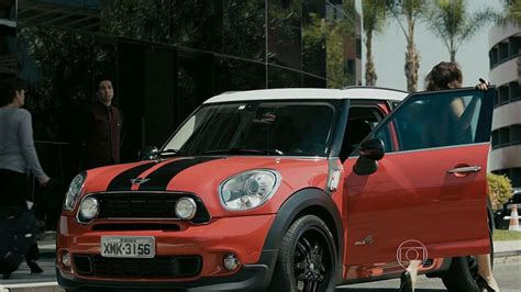 IMCDb Org MINI Countryman Cooper S All 4 R60 In Felizes Para Sempre