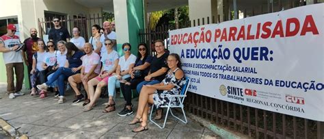 Professores Da Rede Estadual Anunciam Greve A Partir Do Dia Verde