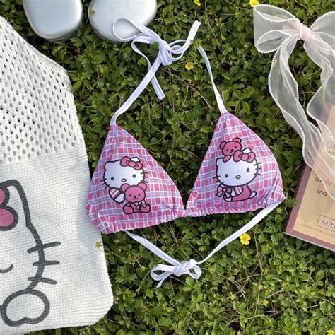 Hot Sexy Kitti Milkgore Bikini Pics