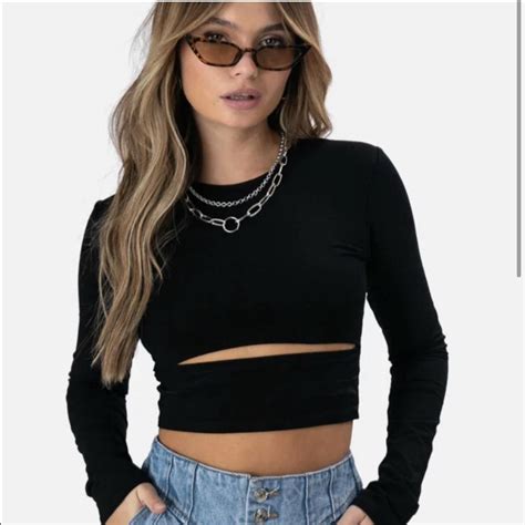 Edikted Women S Black Crop Top Depop