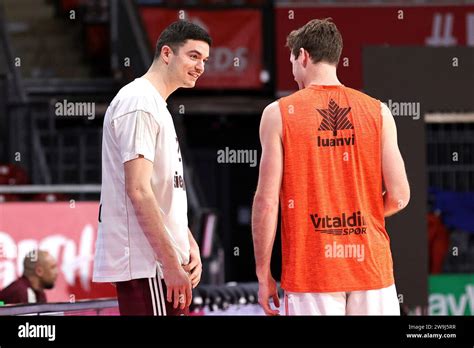 Danko Brankovic Bayern Basketball 22 Und Nathan Reuvers Valencia