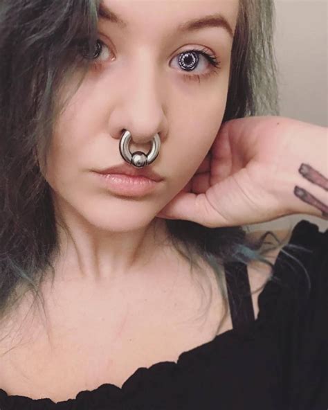 How To Septum Piercing