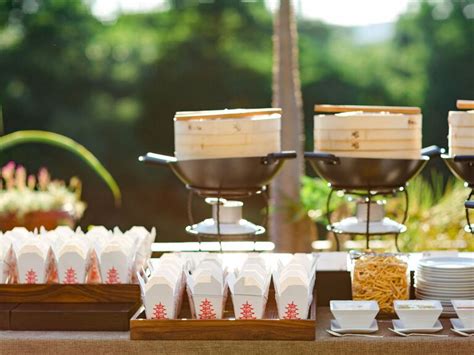 29 Wedding Food Stations For A Unique Reception