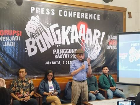 Ikut Meriahkan Panggung Rakyat Bongkar Faisal Basri Indonesia