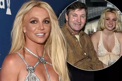 Britney Spears Shares Bikini Clad Throwback Snaps From Her Sun Soaked Miami Break With Her Beau