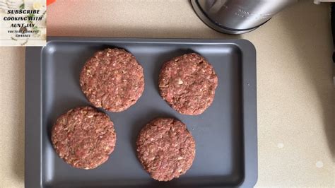 OVEN COOKED BEEF BURGER PATTIES How To Cook Homemade BEEF BURGERS