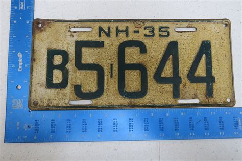 1935 35 New Hampshire Commercial Com Truck Trk License Plate Tag B5