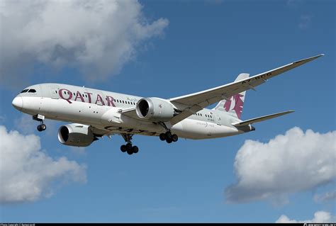 A7 BCG Qatar Airways Boeing 787 8 Dreamliner Photo By Ramon Jordi ID