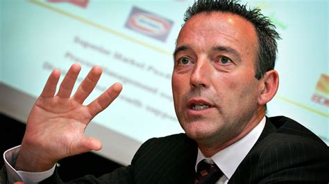 Graeme Hart buys into Hansells Food Group - NZ Herald