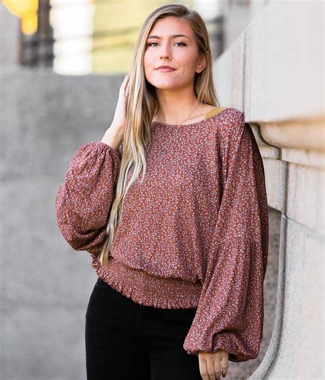 Willow And Root Ditsy Floral Dolman Top Womens Shirts Blouses In Rust