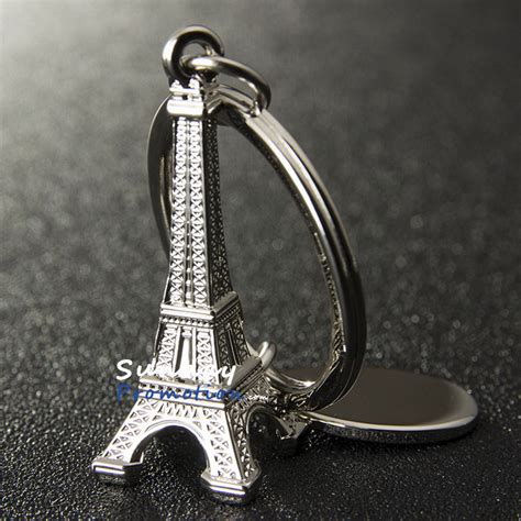 Wholesale Metal Eiffel Tower Keychains For Gifts