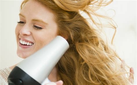 Come Asciugare I Capelli Alla Perfezione Glamour It