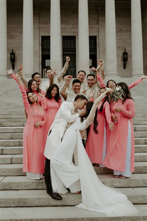 Traditional Vietnamese Wedding Ao Dai