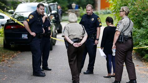 5 family members found dead in Minnesota home in apparent murder