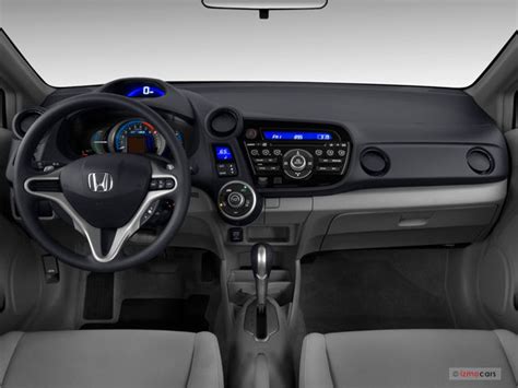 2011 Honda Insight: 36 Interior Photos | U.S. News & World Report