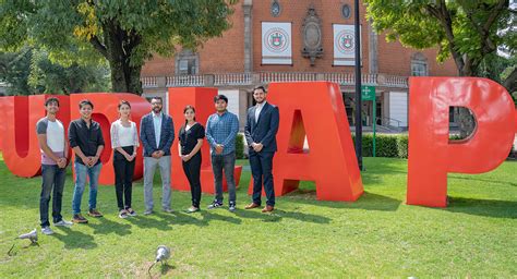 Estudiantes y académico de la UDLAP realizan estancia en universidad de