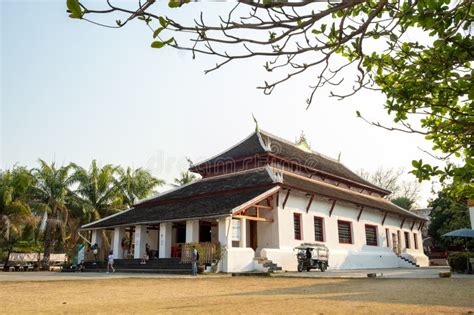 Wat Visoun (Wat Wisunarat) is One of Luang Prabang S Oldest Operating Temples Editorial ...