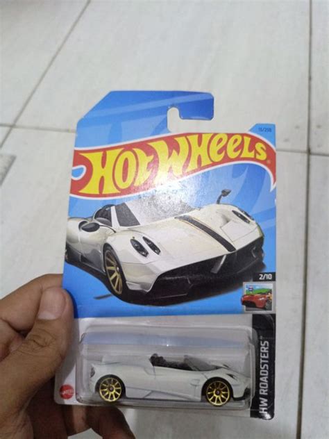 Hot Wheels Pagani Huayra Roadster Lazada Indonesia