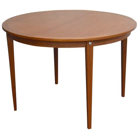 Custom Mid Century Modern Round Dining Table At Stdibs