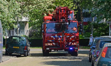 15 Mei Grote Kraan Brandweer Haaglanden Ingezet Bij Afhijsing Jan Muschlaan Den Haag