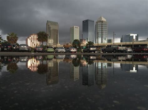 Rain Returns To Tampa Bay Tampa Skyline Tampa Tampa Bay