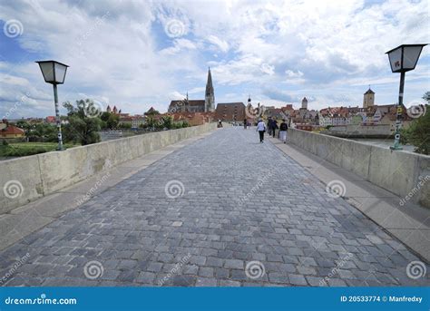 Regensburg stone bridge editorial stock image. Image of bridge - 20533774