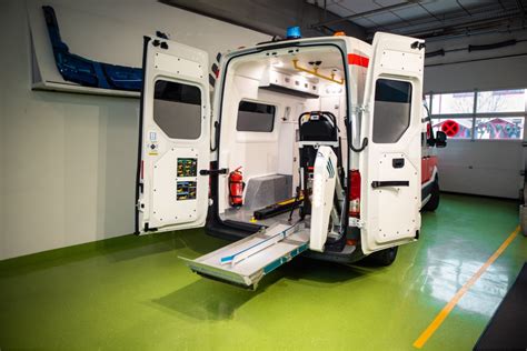 Einarmlift Tsl Von Ambulanz Mobile