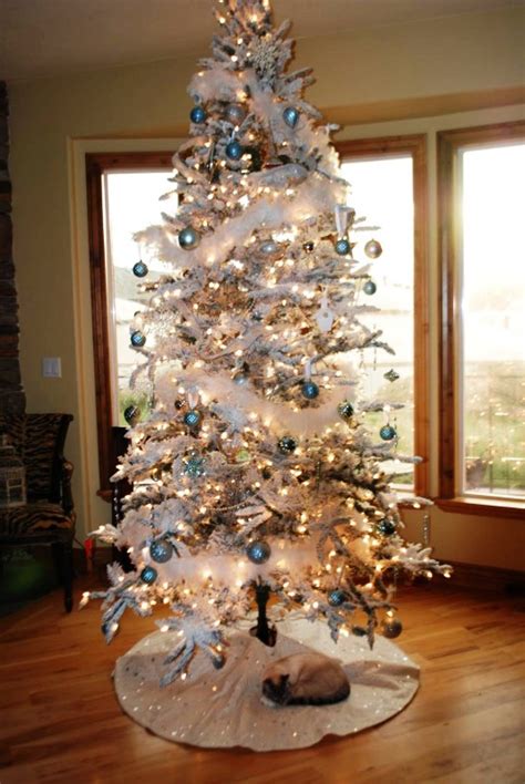 30 White Christmas Lights Decorations Ideas – Decoration Love