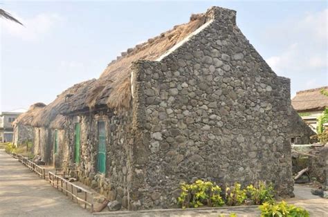 Ivatan House Batanes Beautiful Places Batanes Places To Go