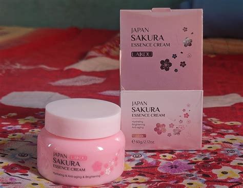 Laikou Japan Sakura Essence Cream G Price In Bangladesh