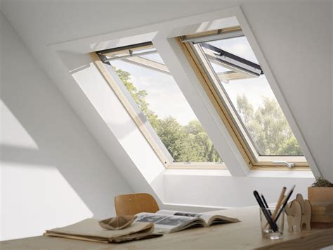 VELUX GPL MK04 3070 Pine Top Hung Window 78cm X 98cm Only 411 20