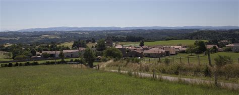 Saint Nizier de Fornas rénovation d un bâtiment dans le bourg SÉM