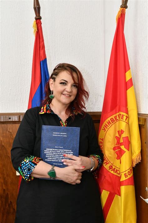 Jelena Petrovic on LinkedIn: 25.09. doktor nauka | 20 comments