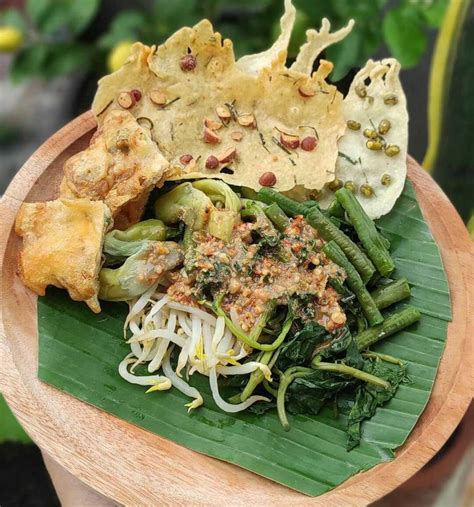 Fakta Unik Pecel