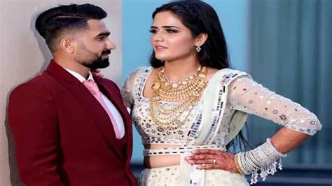 Allrounder Rahul Tewatia And His Wife Ridhi Pannu Love Story And Photos