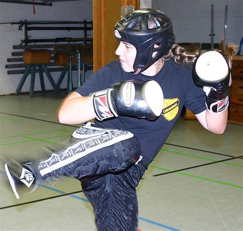 Tsv Uelversheim E V Neue Trainingszeiten Im Kickboxen