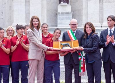 Lina Souloukou chi è la manager greca che può rilanciare la Roma