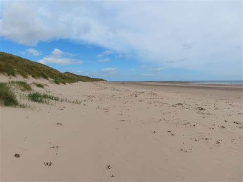 Seahouses To Bamburgh Beach Terracotta Buff Flickr