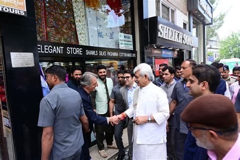 Lt Governor Inaugurates Three Projects Of Srinagar Smart City