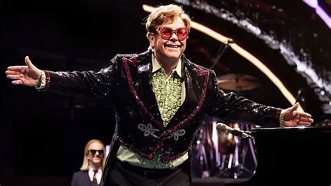 Elton John Obtuvo Su Primer Premio Emmy Y Alcanz El Estatus Egot