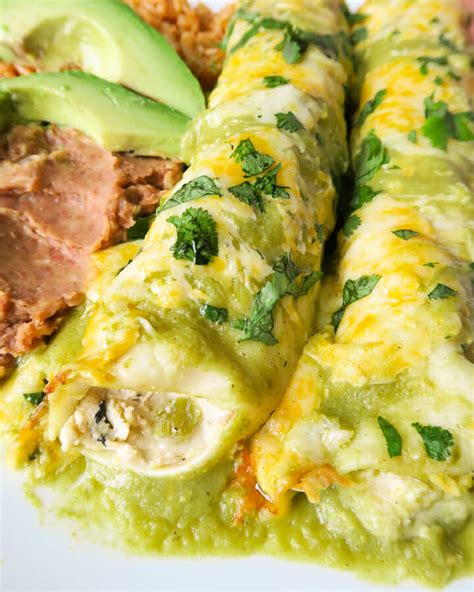 Green Enchiladas With Chicken {enchiladas Verdes} Thats Deelicious