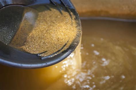 Gold Panning Montanas Missouri River Country