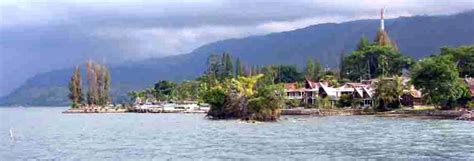 Photographs Of Pulau Samosir In Lake Toba