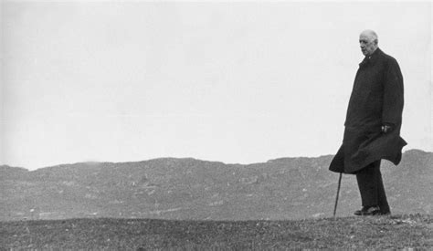 Biographie De Charles De Gaulle Fondation De Gaulle