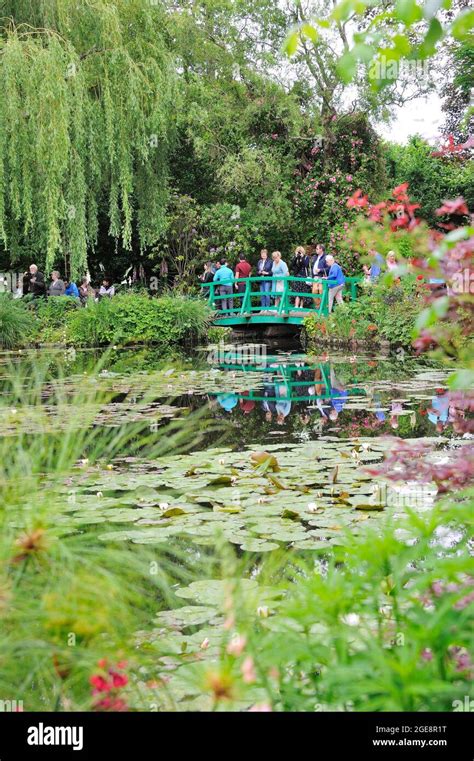 FRANCE GIVERNY 27 FONDATION CLAUDE MONET HOUSE AND GARDENS OF