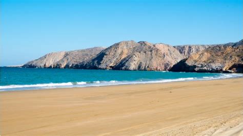 Top 8 Gorgeous Beaches In Muscat For A Dive into Tranquility