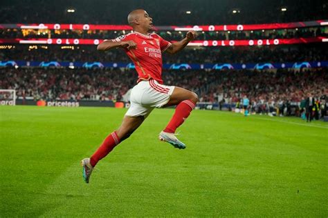 Champions Benfica Inter Clamorosa Rimonta Dei Nerazzurri Nel