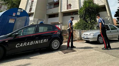 Ucciso A Coltellate Giallo Sulla Morte Di Un 53enne A Roma Forse Un